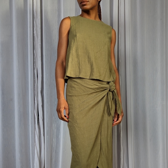 NWT Women's Linen Muscle Tee - Eye to Eye | Size Small - Picture 2 of 11